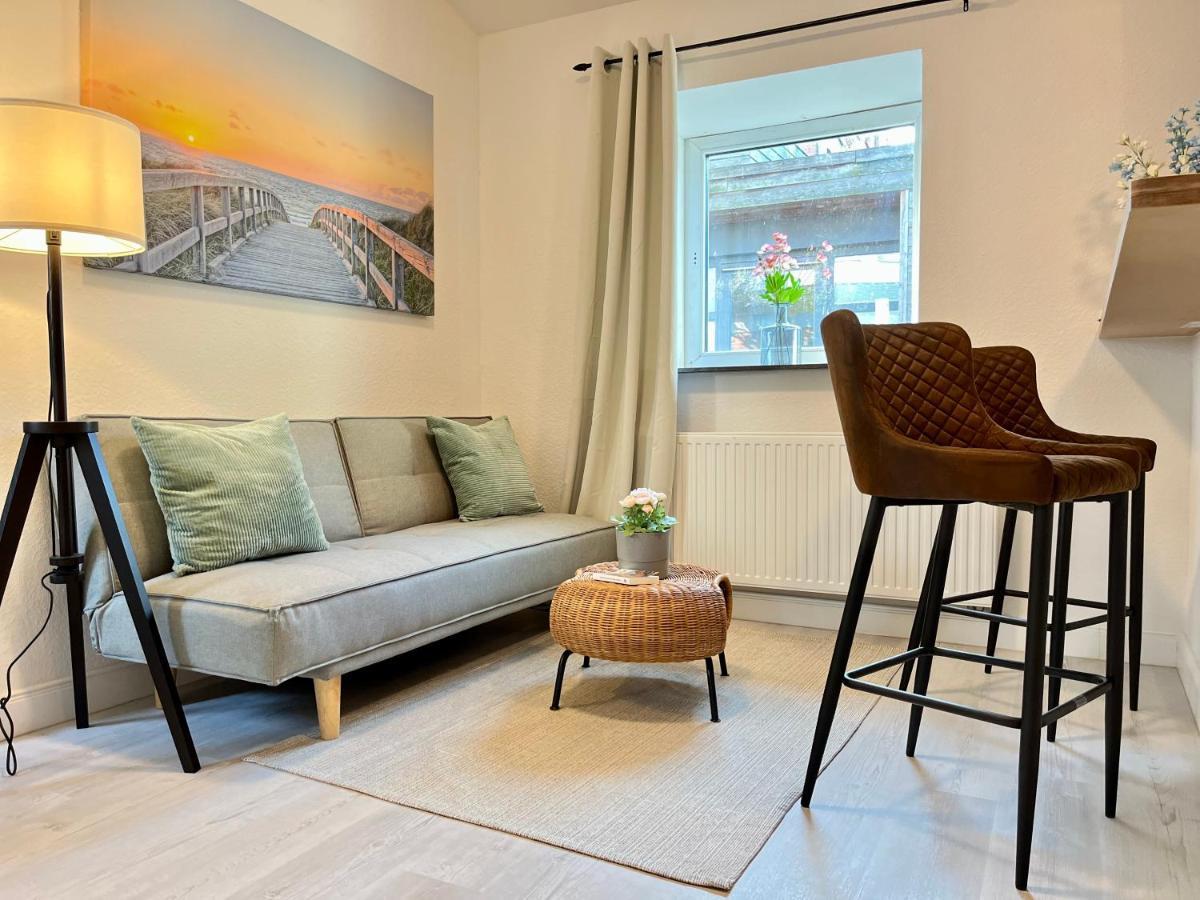 Apartment Meerzeit Mit Terrasse Хузум Екстериор снимка